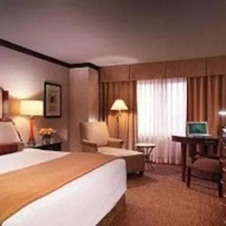 Ameristar Casino Hotel Kansas City-2